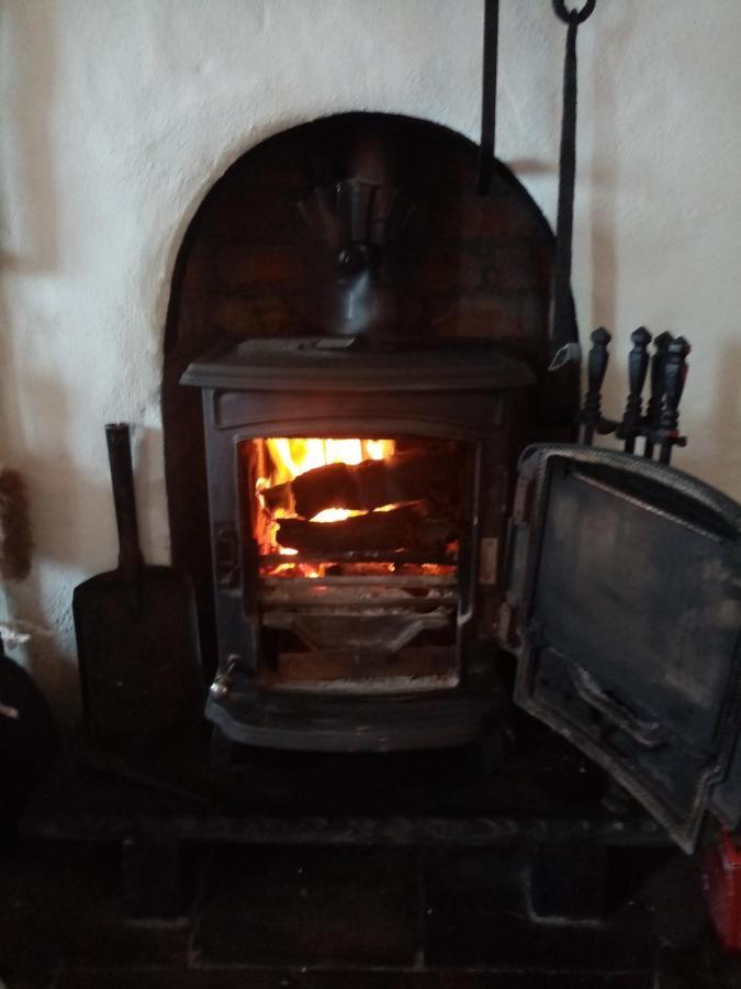 B&B The Red Door Cottage Donegal Town Buitenkant foto